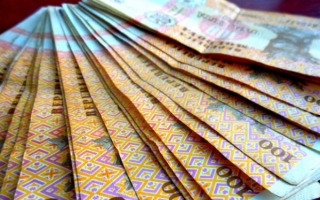 Bugetul statului pierde peste un miliard de lei anual din cauza ca in piete nu se achita taxe