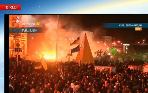 Stare de ASEDIU la Kiev: 9 persoane decedate pana acum. Politia a intervenit impotriva manifestantilor