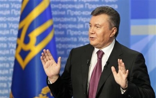 Kievul nu renunta la asocierea cu UE. Victor Ianukovici va participa la Summitul de la Vilnius