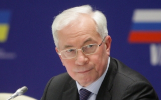 Premierul Ucrainei: Am fost descurajati de Rusia sa semnam acordul de asociere. Protestele continua