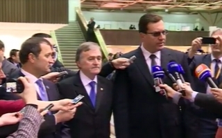 VIDEO. "E o zi istorica". Declaratiile liderilor coalitiei de guvernare dupa parafarea Acordului de asociere