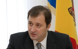 Vlad Filat printre protestatarii de la Kiev. Cine l-a invitat