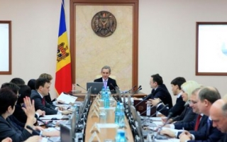 Proiectul de lege privind excluderea imunitatii parlamentare - azi pe masa Guvernului