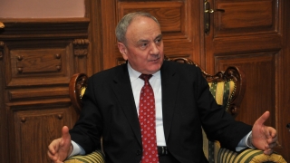 Seful statului sarbatoreste: Nicolae Timofti implineste azi 65 de ani. Tu ce-i doresti presedintelui?