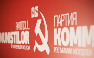 "Nu intelegem ce se intampla in conducerea PCRM". Activisti comunisti parasesc partidul