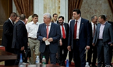 Deputatii comunistii cer convocarea sesiunii extraordinare a Parlamentului. Ce i-a motivat