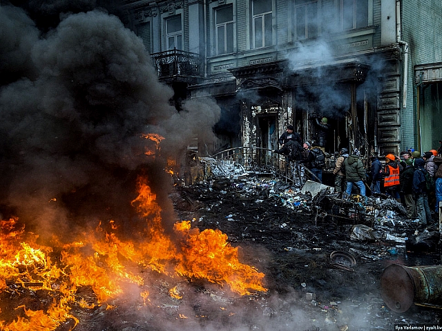 GALERIE FOTO de pe Euromaidan. Protestul de la Kiev vazut din interior. Un blogger face dezvaluiri