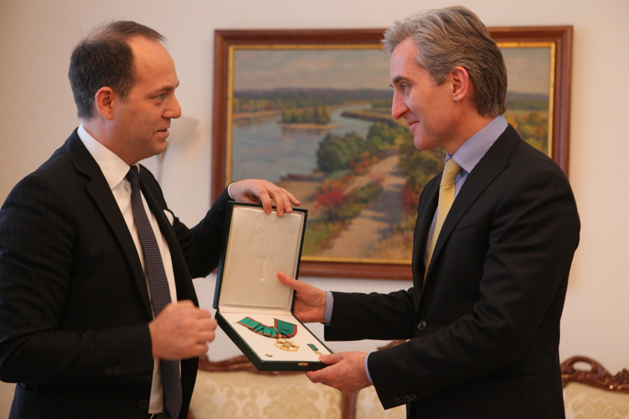 Iurie Leanca si-a primit primul titlul de onoare. Ce ordin a primit premierul