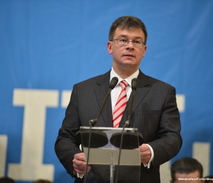 Fostul premier roman, Mihai Razvan Ungureanu, numit consilier personal al presedintelui Iohannis. 