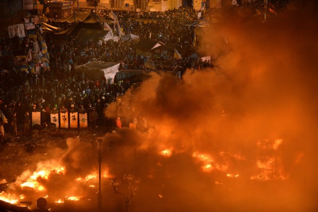 Noaptea armistitiului la Kiev. Vilolenta a fost oprita, insa atmosfera este la fel de tensionata