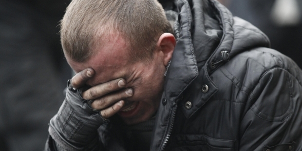 VIDEO: \'\'Sunt ucraineanca\'\'. Ea e IMAGINEA protestelor din Kiev: 3 milioane de oameni au vazut clipul in cateva zile