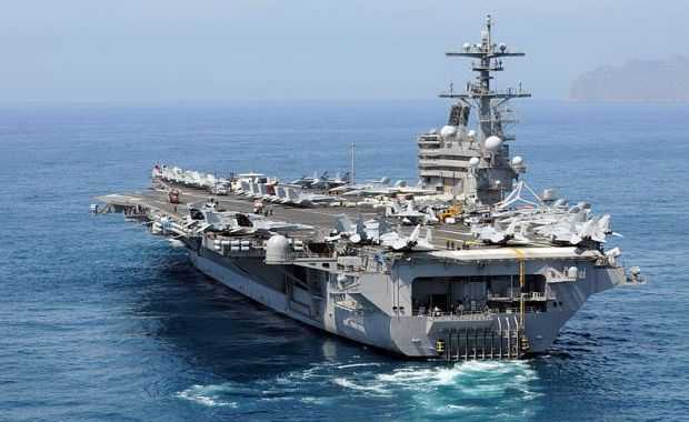 Nave militare rusesti, cu soldati la bord, concentrate la Sevastopol gata sa intervina. DETALII