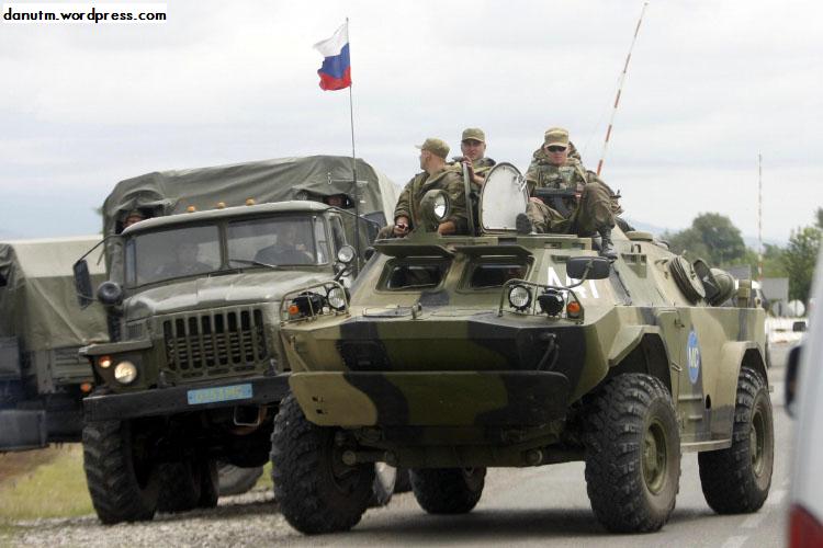 Rusia a mobilizat nave si trupe speciale pentru o posibila interventie militara in Crimeea: Daca va fi razboi vor pierde