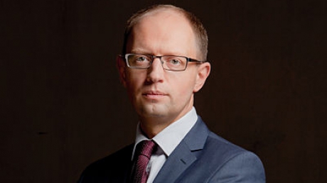 BIOGRAFIE. Cine este premierul ucrainean. Arseni Iateniuk: Un tehnocrat devenit agitator