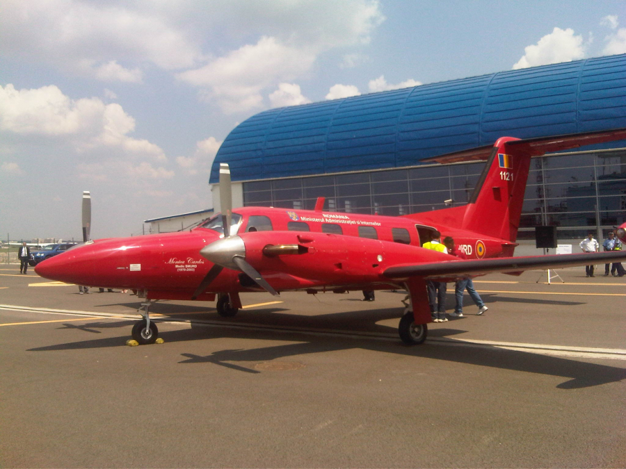 Un avion militar este pregatit sa aduca in Romania 12 raniti in conflictele din Ucraina