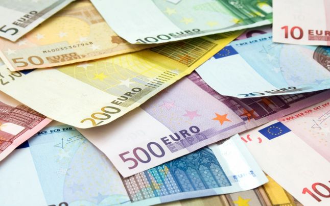Banca centrala ucraineana limiteaza retragerile din banci la suma de 1.000 de euro pe zi