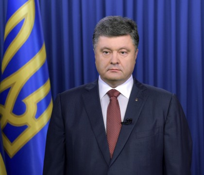 Sectiile de documentare, luate cu asalt. Tot mai multi moldoveni isi fac pasapoarte biometrice