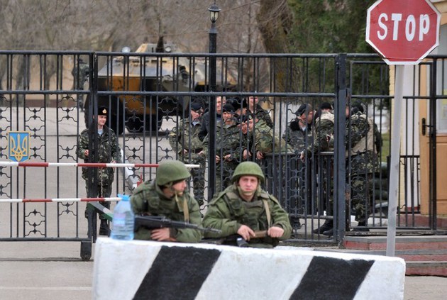 "Militarii ucraineni se pot alatura armatei ruse". Cum explica purtatorul de cuvant al lui Putin 