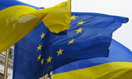 Ucraina se apropie de UE: A semnat partea politica a Acordului de Asociere cu Uniunea Europeana