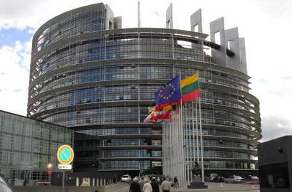 VIOLENTE la Bruxelles: Cel putin 28 de persoane au fost ranite intr-o manifestatie pentru o "alta Europa"