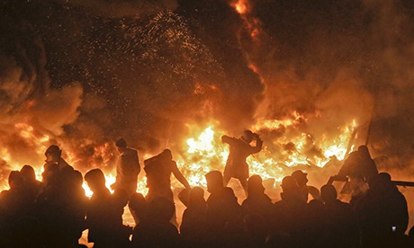 Noi provocari in Ucraina. Presa: Sediul din Kiev al Partidului Comunist a fost incendiat 