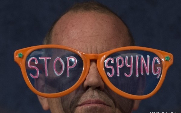 New York Times: NSA urmareste milioane de telefoane mobile din afara Statelor Unite ale Americii