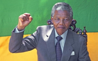 Nelson Mandela a murit. Fostul presedinte al Africii de Sud avea 95 de ani