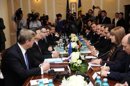 FOTO. Intrevederea dintre delegatia lui Barroso si cea a Republicii Moldova
