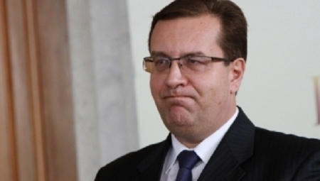 Petru Bogatu: De ce Lupu a iesit crispat de la intalnirea cu Barroso? 