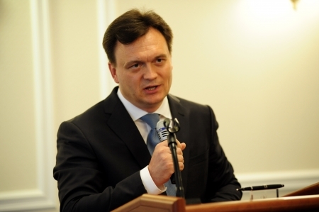 Recean: Politistii prinsi in flagrant nu trebuie repusi in functie. Regret astfel de situatii