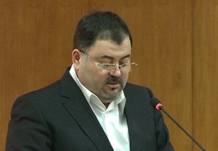 Ministrul Transporturilor, la raport in Parlament! Comunistii, nemultumiti de starea drumurilor nationale