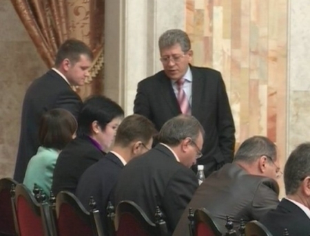 VIDEO. Discutii aprinse in Parlament! Deputatii PL si PLDM s-au acuzat reciproc de interese ascunse