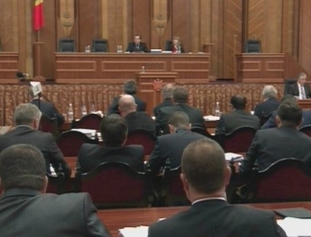 Deputatii vor munci de Craciun! 25 decembrie este zi de lucru pentru parlamentari