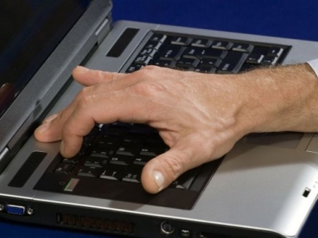 Salariu de 6 cifre. Un IT-ist era considerat cel mai valoros angajat al firmei, dar nu facea nimic