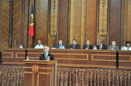 Demisia lui Zubco, pe ordinea de zi a sedintei extraordinare a Parlamentului