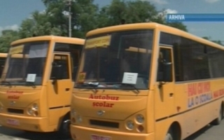 Mihail Sleahtitchi si fostul sef de directie, Valentin Crudu, banuiti in dosarul autobuzelor scolare?