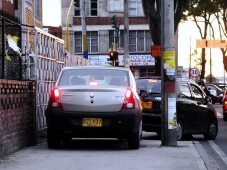Solutii ingenioase pentru traficul aglomerat. Cat de simplu functioneaza lucrurile in Columbia