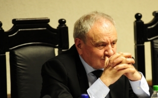 Nicolae Timofti a fost operat. Seful statului va ramane cateva zile internat in spital