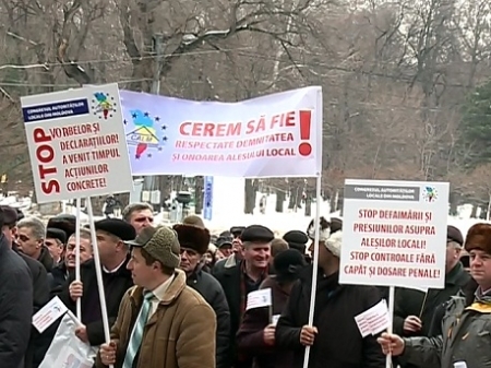 Primarii din tara au iesit la protest. Ce ii nemultumeste