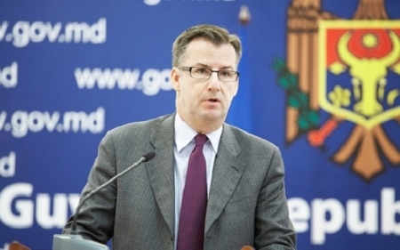Dirk Schuebel: Nu cred ca alegerile anticipate ar fi o solutie pentru RM