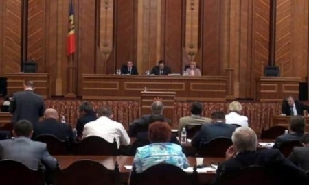 VIDEO. LIVE TEXT. Luari de cuvant in Parlament. Munteanu: Minciunile din padure au ajuns si in legislativ