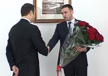 VIDEO. In urma cu doi ani ii promitea ca va da la bot la toata lumea. Chetraru a pierdut increderea lui Filat?