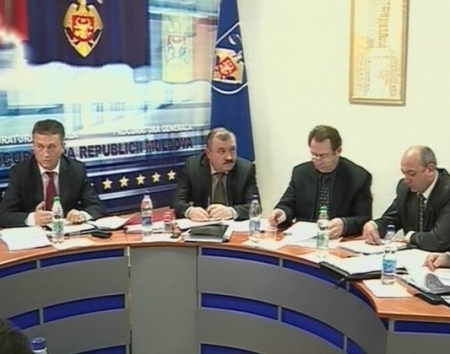 Au fost alese trei persoane care vor face parte din comisia pentru alegerea Procurorului General