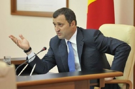 Filat refuza sa-i numeasca in functii pe Ceban si Ticu: Nu ii voi propune azi! 