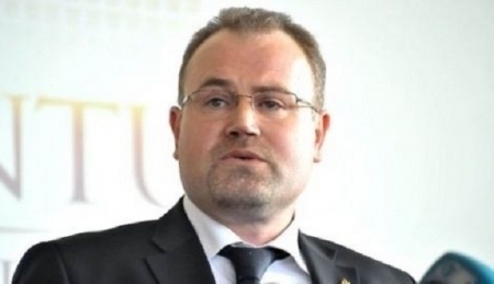 Motiunea de cenzura initiata de Godea a fost depusa la Parlament