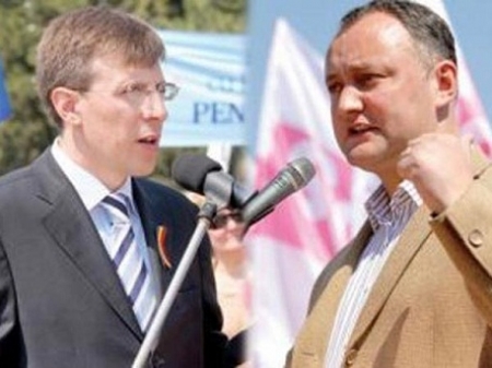 Dodon se apuca de referendum! Urmeaza sa colecteze semnaturi pentru demiterea lui Chirtoaca