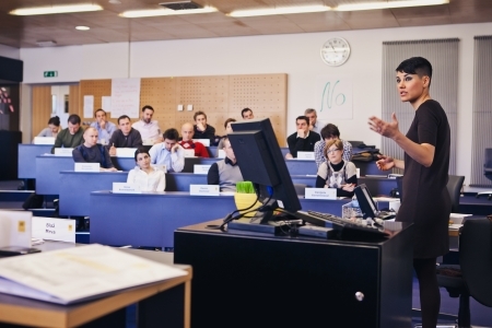 (P) Avanseaza  in cariera cu un grad de MBA!