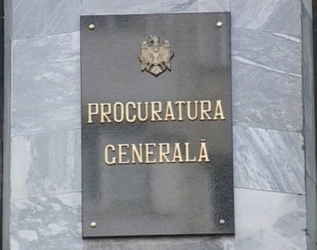 Opt persoane vor sa-i ia locul lui Zubco! Vitalie Parlog si Valeriu Plesca, printre candidati
