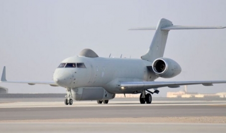 Londra a trimis un milion de euro, cu un avion, militarilor britanici din Cipru