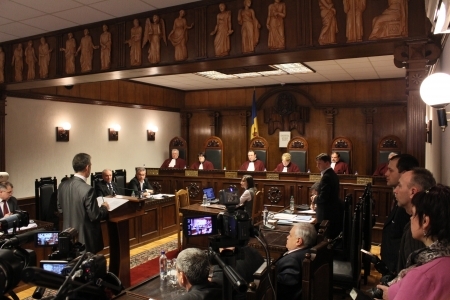 Vlad Filat nu mai poate fi premier desemnat. Vezi motivele invocate de magistratii Curtii Constitutionale